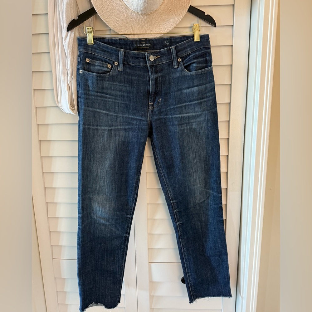 🍀 Lucky Brand Women’s Sienna Slim Boyfriend Dark Blue Jeans with Raw Hem Size 26